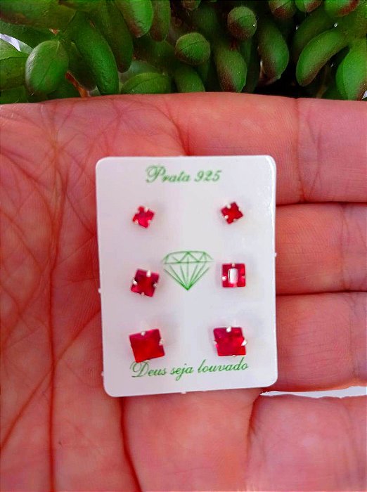 Trio De Brincos Quadrado Vermelho – Joia em Prata 925 de Qualidade