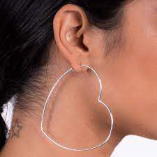 Argola Coração Fio Meia Cana 7,0 Cm Em Prata  – Joia em Prata 925 de Qualidade