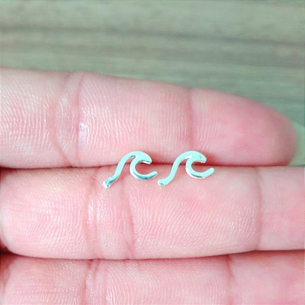 Brinco De Prata  Onda – Joia em Prata 925 de Qualidade