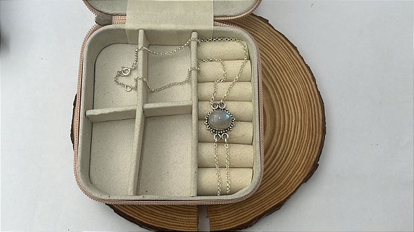 Choker Lua 36 cm em Pedra natural Prata 925