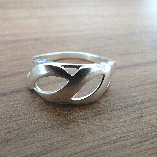 Anel De Prata Clara Waves – Joia em Prata 925 de Qualidade