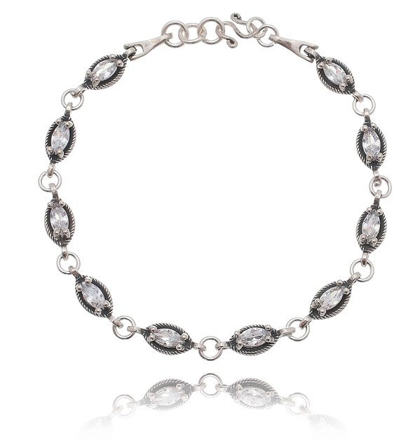Pulseira De Prata Delicada Com Zircônias Ovais – Joia em Prata 925 de Qualidade