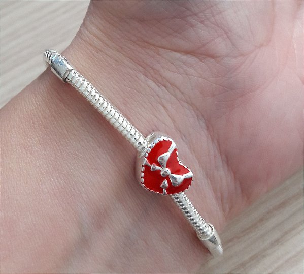 Berloque De Prata Presente Vermelho De Coração – Joia em Prata 925 de Qualidade