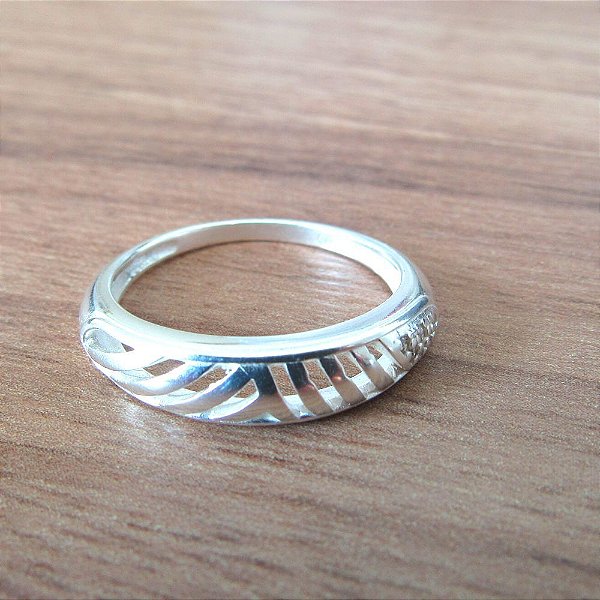 Anel De Prata Listras Com Micro Zircônias – Joia em Prata 925 de Qualidade