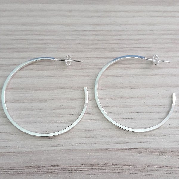 Brinco Meia Argola De Prata Fio Quadrado 3,8 Cm – Joia em Prata 925 de Qualidade