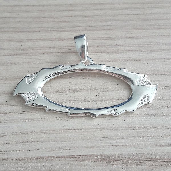 Pingente De Prata Masculino Oakley – Joia em Prata 925 de Qualidade