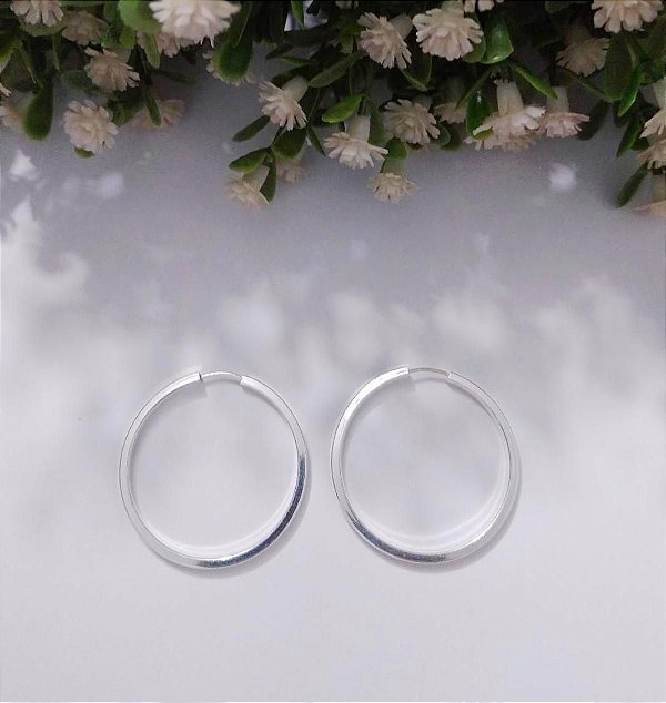 Argola De Prata Fio Redondo 3,0 Cm – Joia em Prata 925 de Qualidade