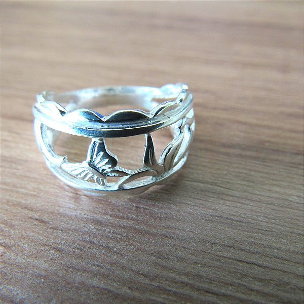 Anel De Prata Vazado Borboleta – Joia em Prata 925 de Qualidade