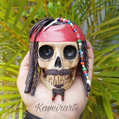 Caveira Jack Sparrow - Piratas do Caribe