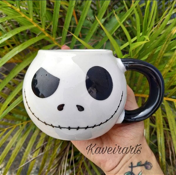 Caneca Jack Skellington (O Estranho Mundo de Jack)