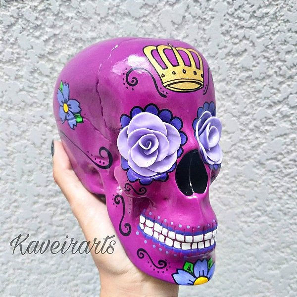 Caveira Mexicana Magenta com Coroa - Grande