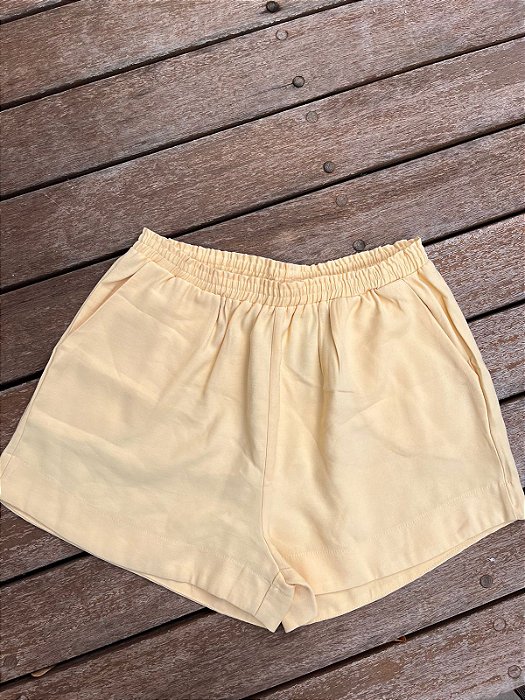 Mini Shorts Com Bolsos