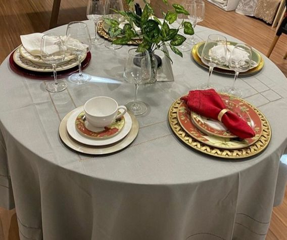 Toalha De Mesa Redonda 185cm Puro Linho Portugal Ponto Ajour Saldão