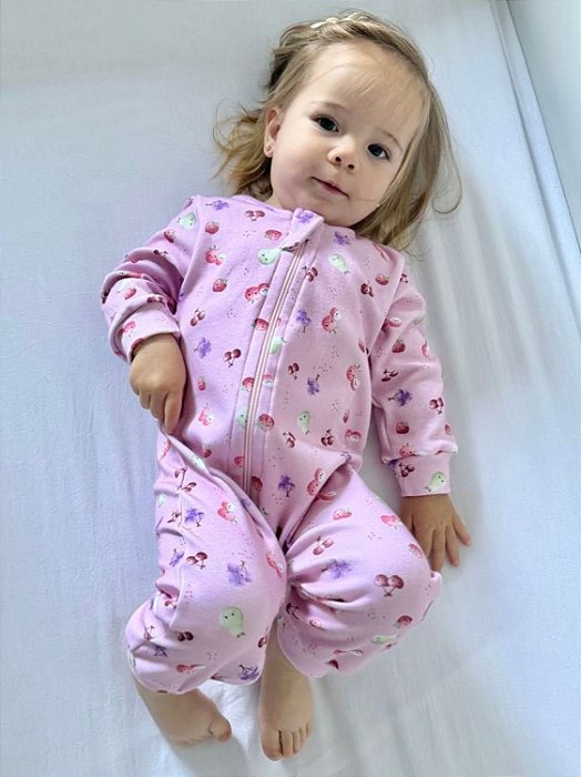 Macacão Bebê com Zíper em Algodão Frutinhas