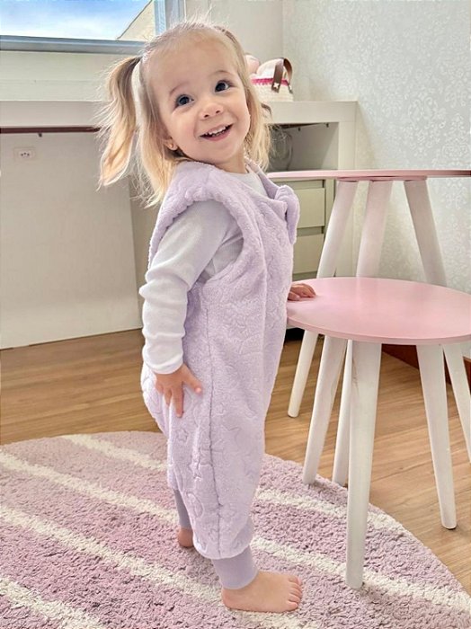 Saco de Dormir Infantil com Pezinho em Fleece Lilás Estrelas 3D