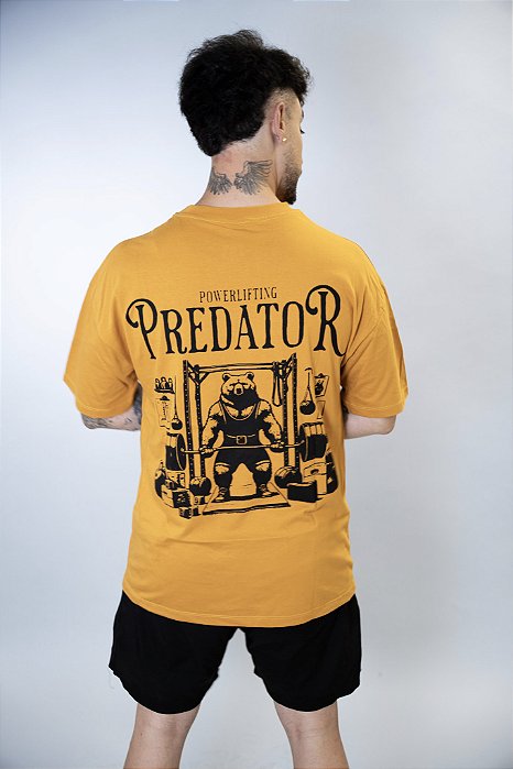 Camiseta Oversized Unissex Predator Mostarda
