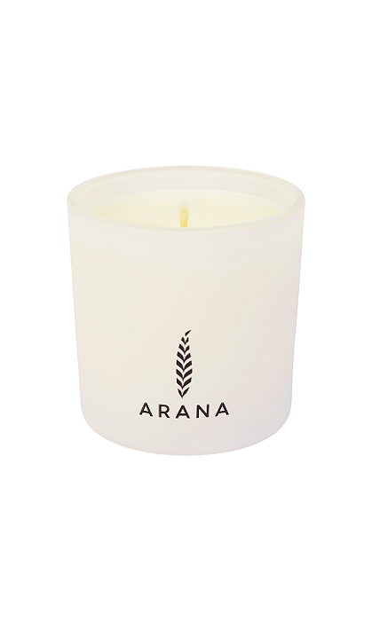 Vela Cassis e Flores Brancas 200g | Linha Velas Arana