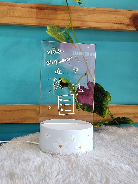 Luminária Led de mesa personalizada