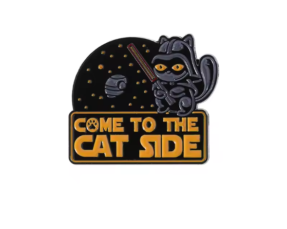 Pin Metálico Esmaltado “Come to the Cat Side”