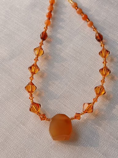 Colar Cristais Swarovski com Pedra Natural de Ágata
