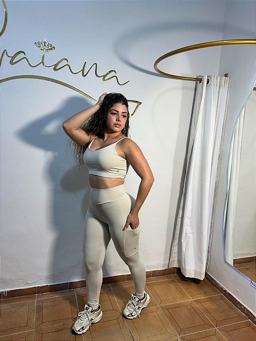 Conjunto Fitness Feminino Calça Off White