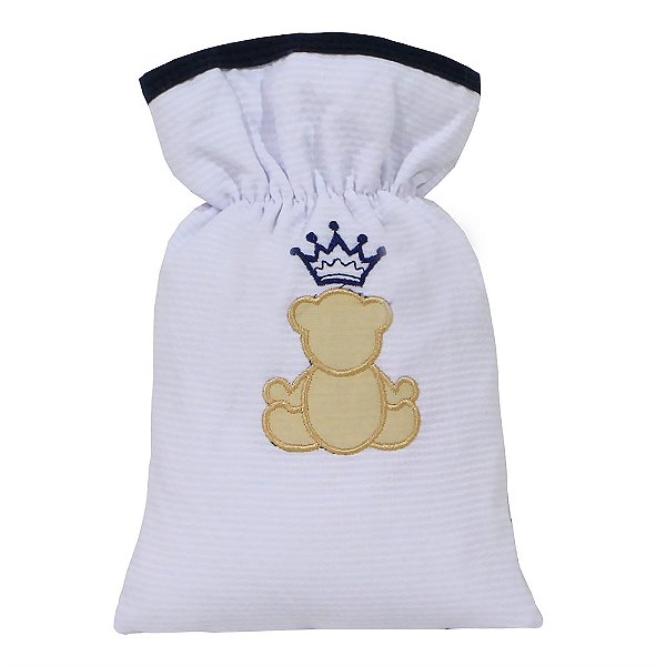 teddy in a bolsa