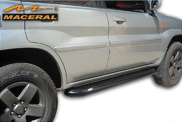 Estribo Xadrez 2" 1/2 (P 3mm) - Pajero TR4produzido com tubo e/ou chapa de aço carbono em matriz específica. Acabamento com pintura epóxi (eletrostática/automotiva).  Cor: Preto semi brilhoproduzido com tubo e/ou chapa de aço carbono em matriz específica.