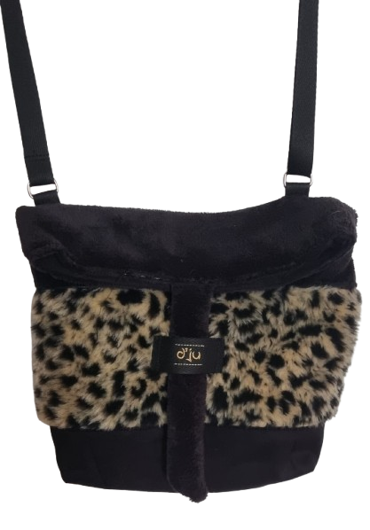 Bolsa Reta Vertical Onça