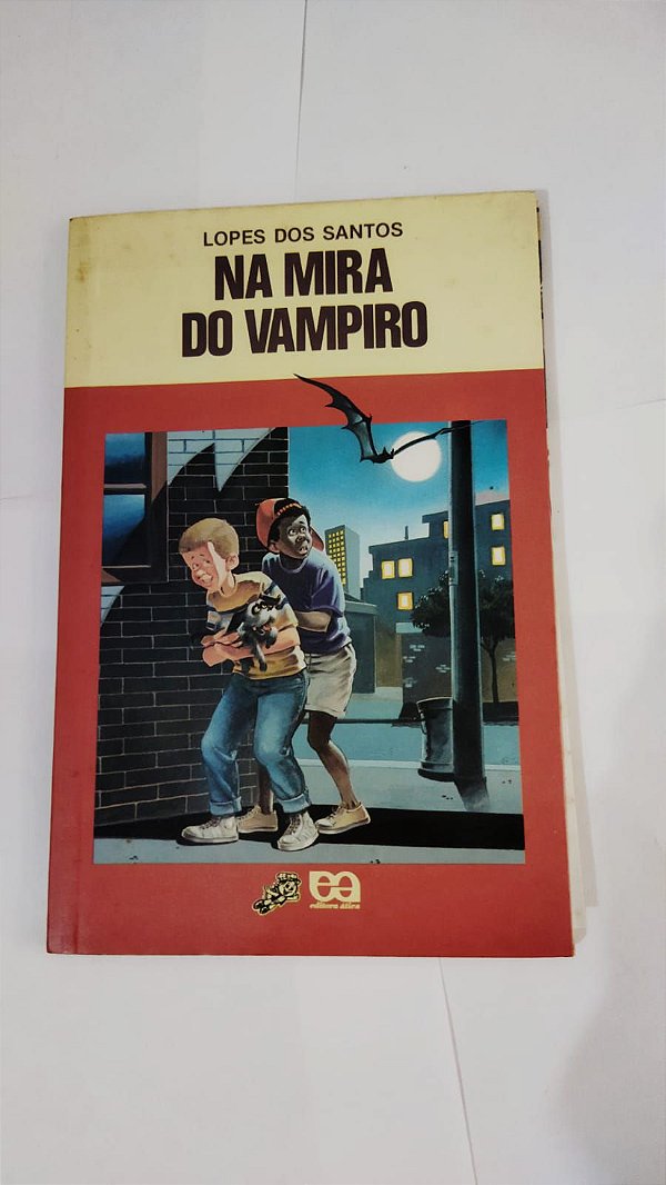 Na Mira Do Vampiro - Lopes dos Santos