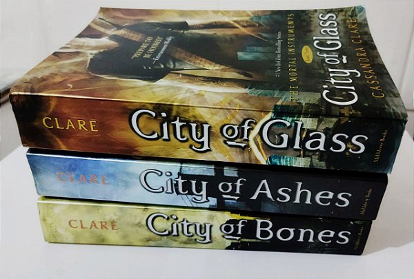 Kit 3 Livros - The Mortal Instruments - Cassandra Clare (Ingles)