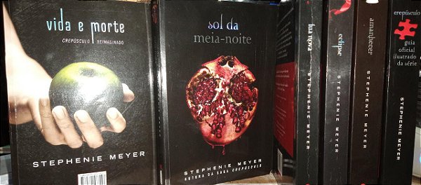 Coleção Crepúsculo + Vida e Morte + Sol da meia-noite + Guia oficial - Stephenie Meyer - 6 Volumes