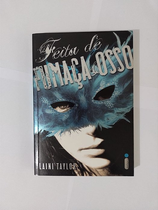 Feita de Fumaça de Osso - Laini Taylor (sem folha rosto)