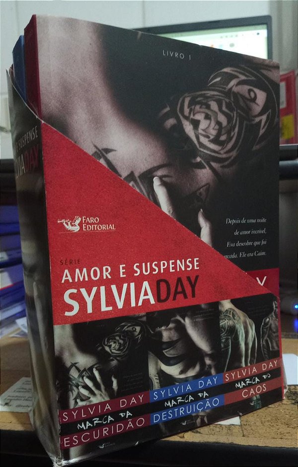 Box Amor e suspense - Sylvia Day 3 volumes (marcas de uso)