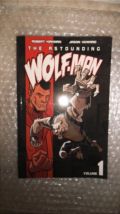 The Astounding Wolf-man - Vol. 1 (Em inglês) - Image Comics