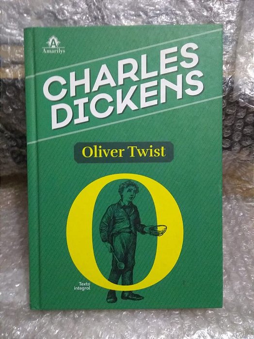 Oliver Twist - Charles Dickens