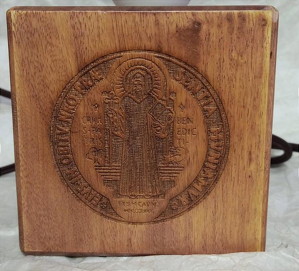 Luminária São Bento Cubo Madeira Maciça