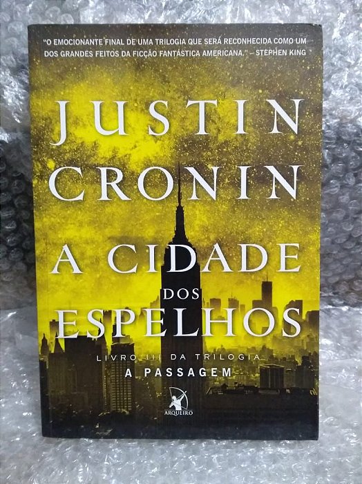 A Cidade dos Espelhos - Justin Gronin