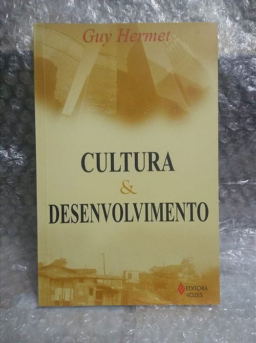 Cultura e Desenvolvimento - Guy Hermet