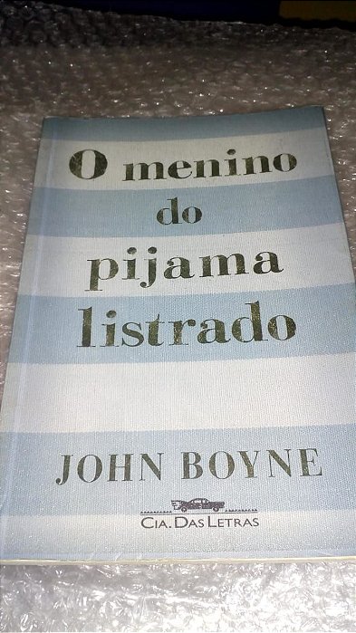 O menino do pijama listrado - John Boyne - Amassado