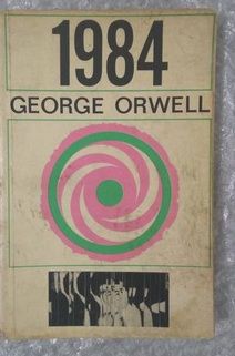 1984 - George Orwell (danificado descolando)