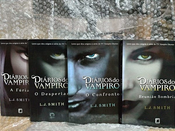 Livro - Diários do Vampiro - O Despertar - Volume 1 - L.