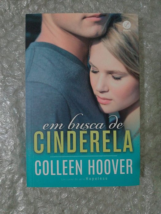 Em Busca de Cinderela - Colleen Hoover