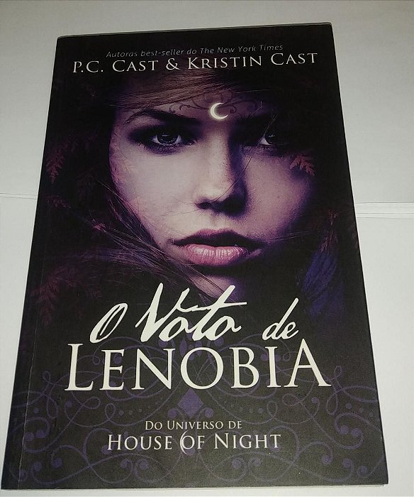 O voto de Lenobia - P. C. Cast