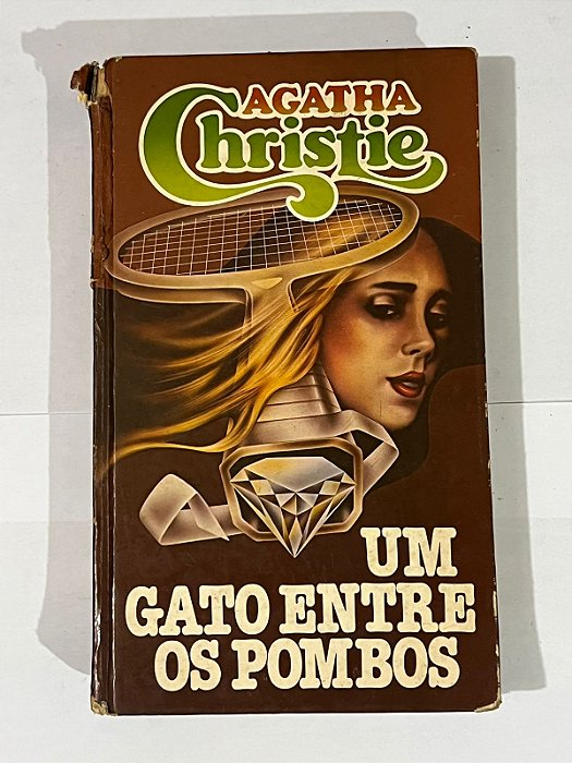 Um gato entre os pombos - Agatha Christie (capa dura)