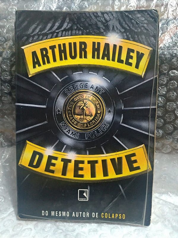 Detetive - Arthur  Hailey