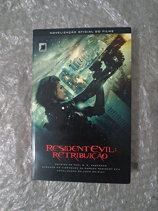  Resident Evil: Retribuicao (Em Portugues do Brasil):  9788501400857: Shirley: Books