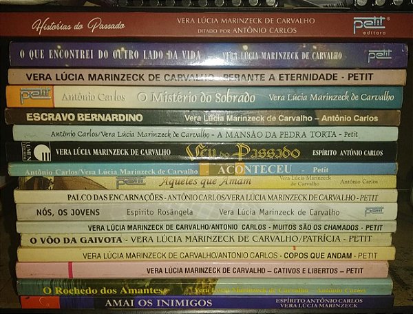 Coleção Vera Lúcia Marinzeck de Carvalho - Romance Espírita - 17 volumes