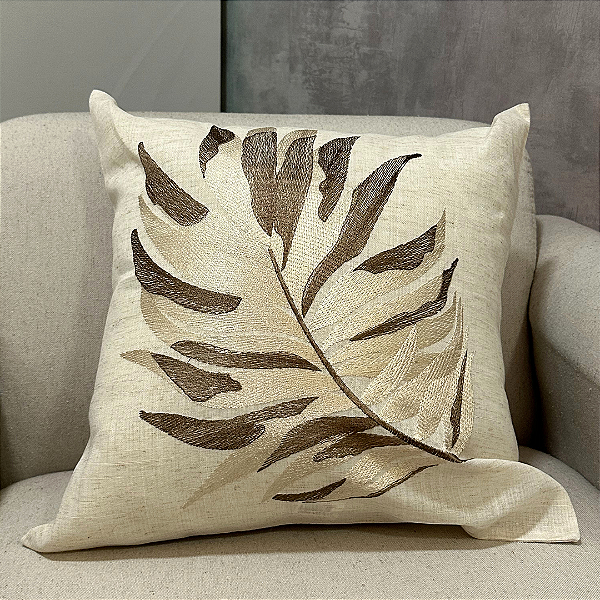 Capa Para Almofada Bordada Folha Costela de Adão Tons de Marrom 45x45