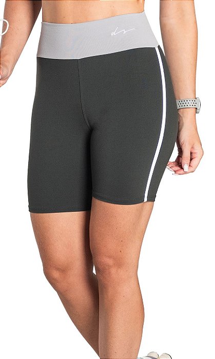 Bermuda Du Sell Fit com Recorte e Friso