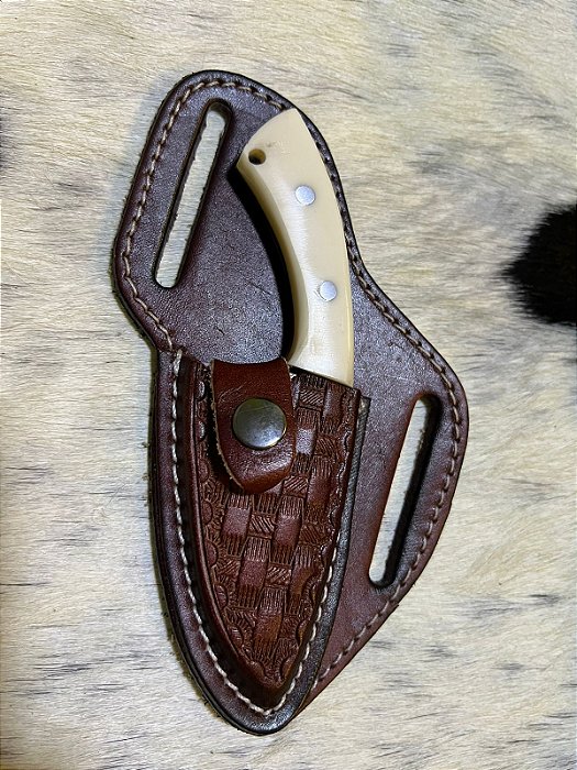 Faca Campeira Pequena com Bainha de Couro Branca